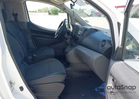 2014 Nissan Nv200 Sv z USA, uszkodzony, nr VIN 3N6CM0KNXEK700941